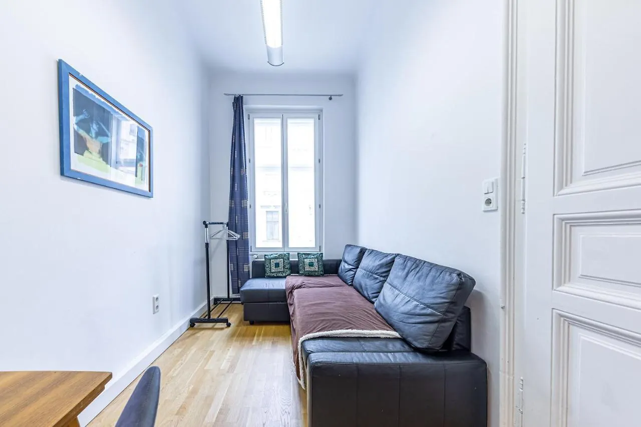 וינה Historic & Luxurious By Jr City Apartments 0*,  אוסטריה