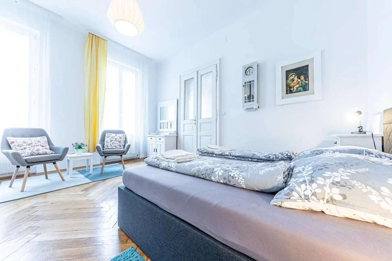וינה Historic & Luxurious By Jr City Apartments אוסטריה