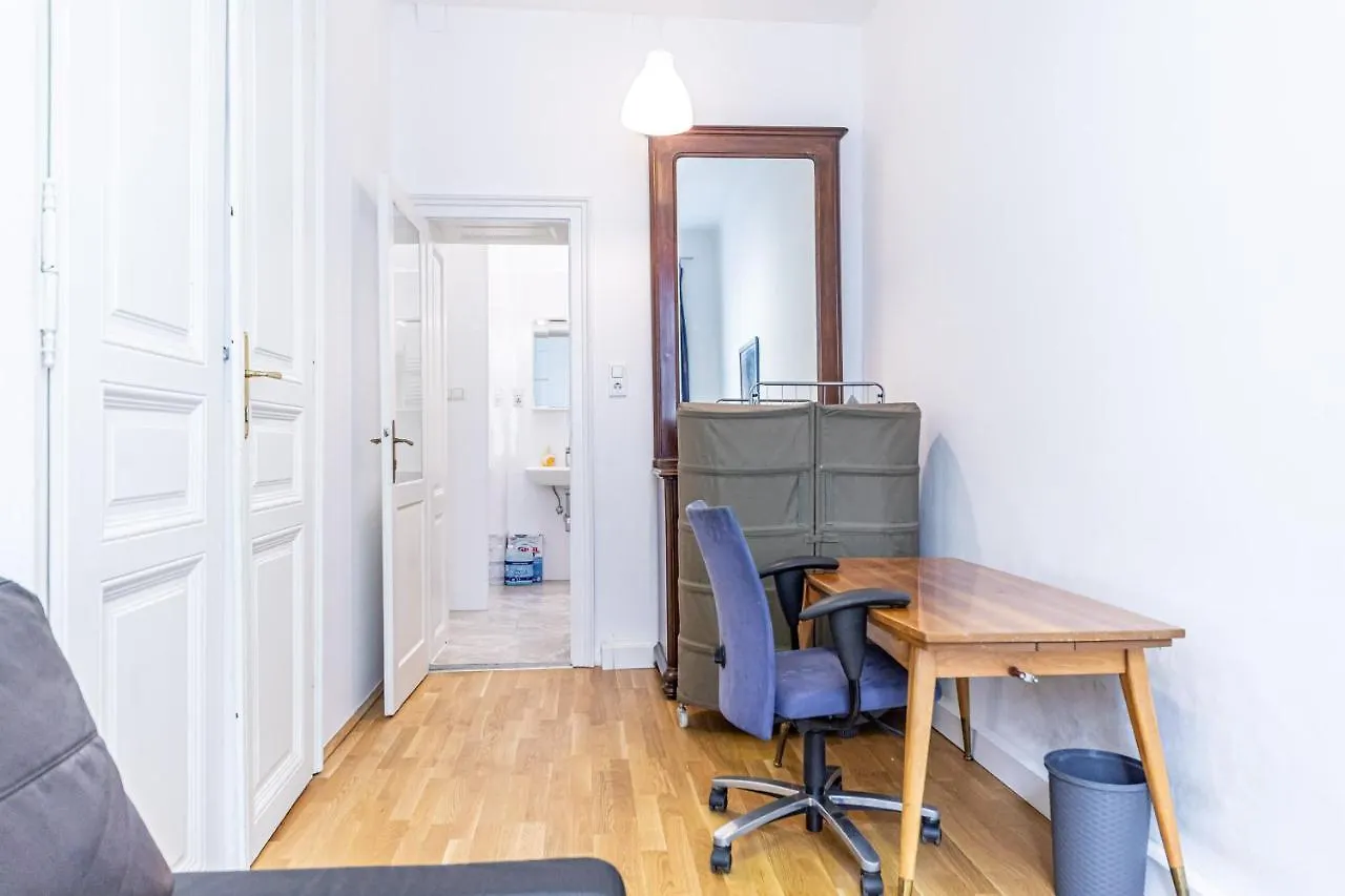 וינה Historic & Luxurious By Jr City Apartments